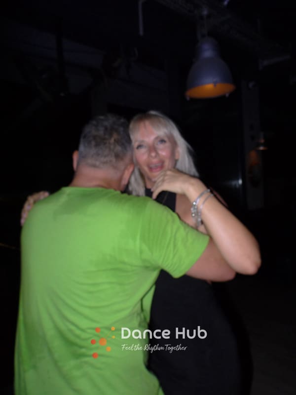 DANCEHUB-002426.jpg