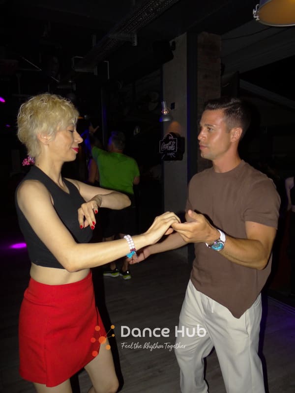 DANCEHUB-002431.jpg