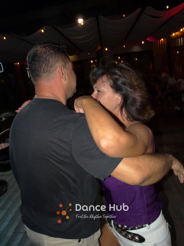 DANCEHUB-003799.jpg