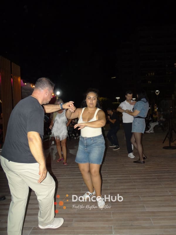 DANCEHUB-003806.jpg