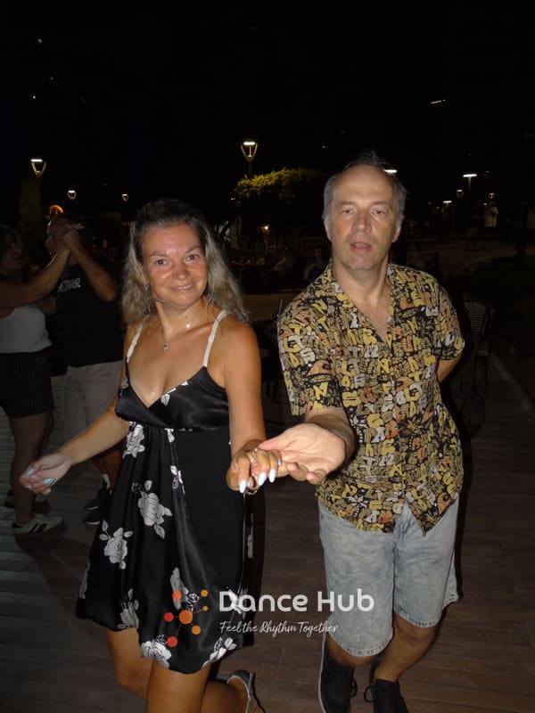 DANCEHUB-003816.jpg