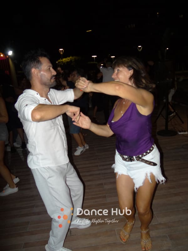 DANCEHUB-003832.jpg