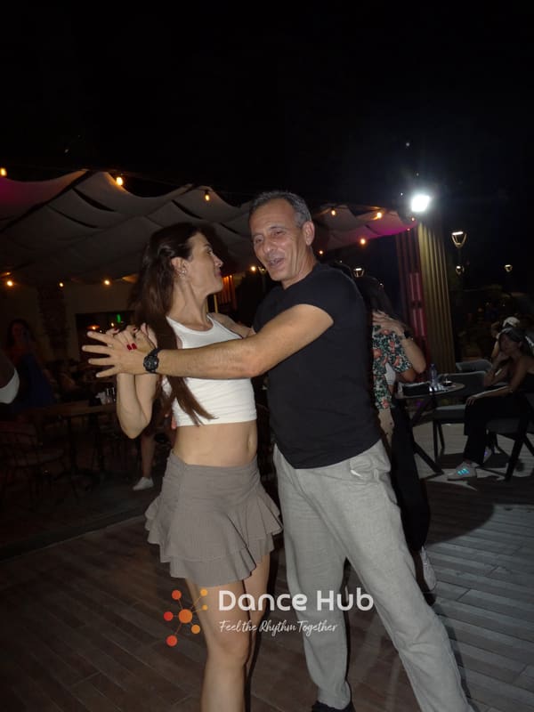DANCEHUB-003834.jpg