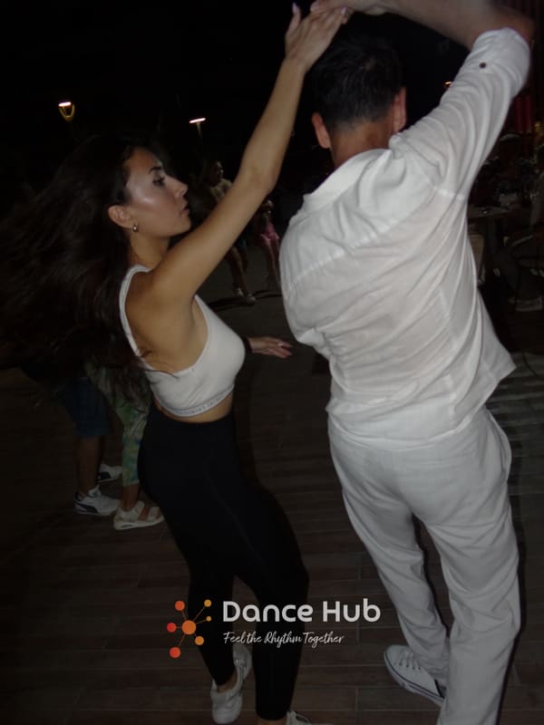DANCEHUB-003862.jpg