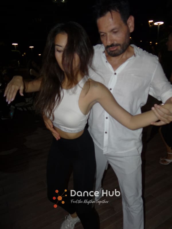 DANCEHUB-003863.jpg