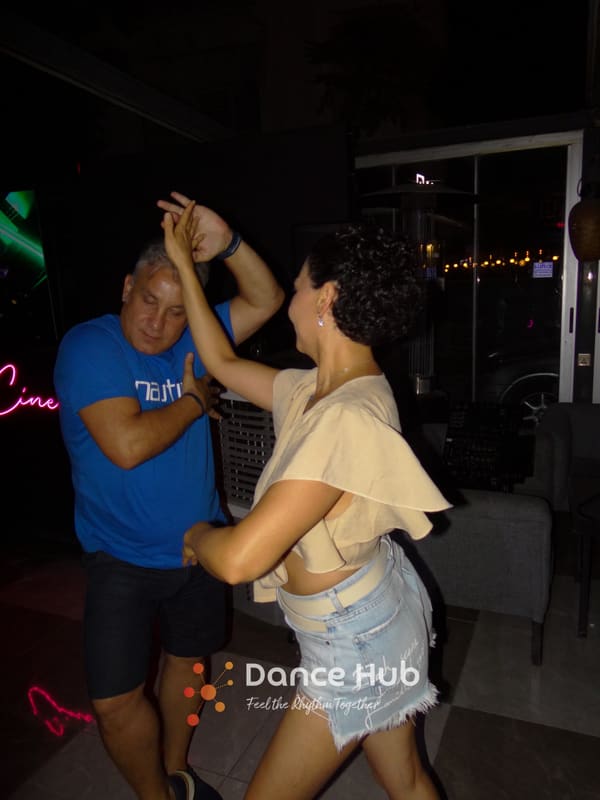 DANCEHUB-003873.jpg