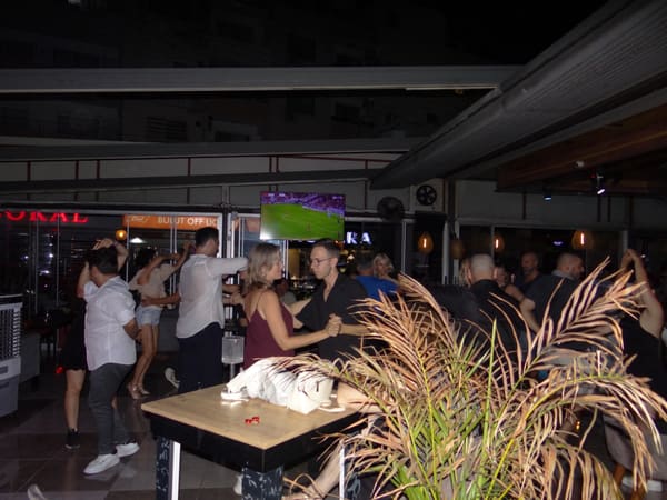 DANCEHUB-003878.jpg