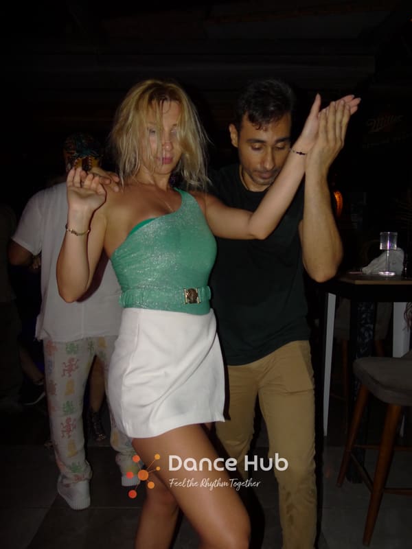 DANCEHUB-003893.jpg