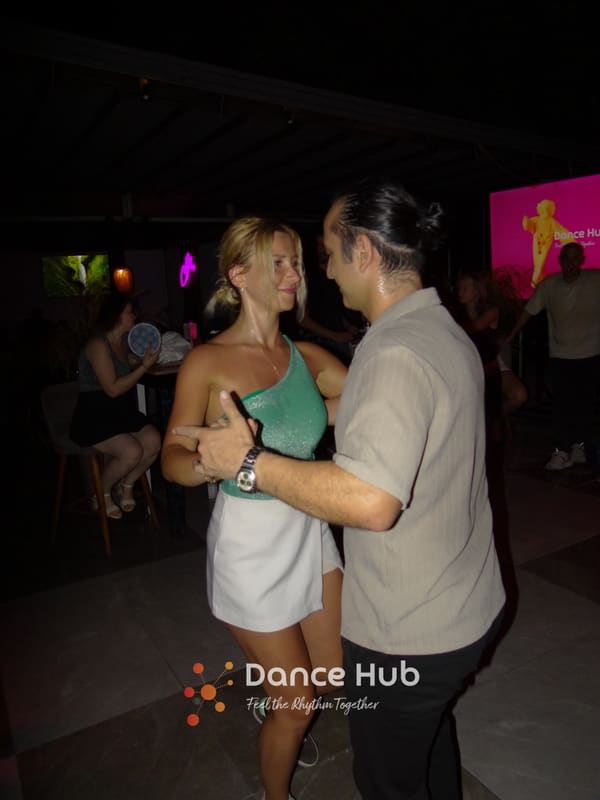 DANCEHUB-003901.jpg