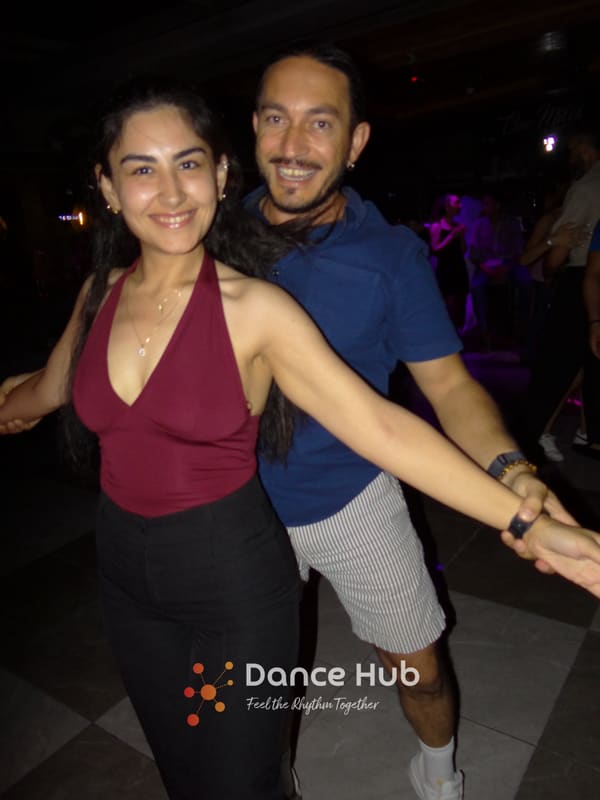 DANCEHUB-003916.jpg