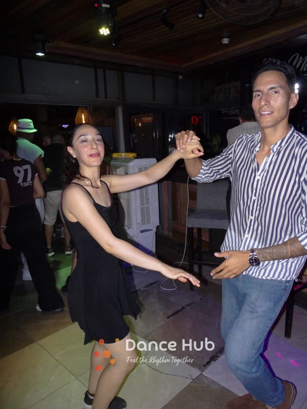DANCEHUB-003919.jpg