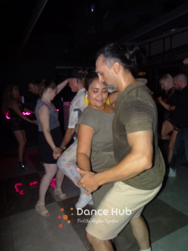 DANCEHUB-003923.jpg