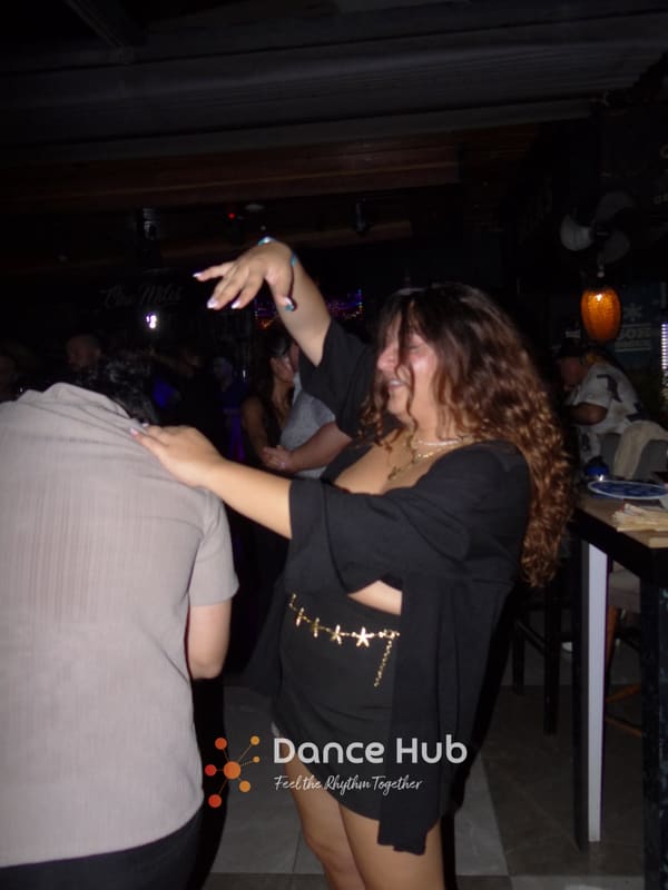 DANCEHUB-003941.jpg
