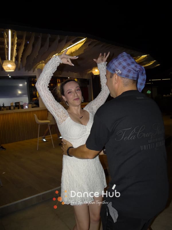 DANCEHUB-002434.jpg