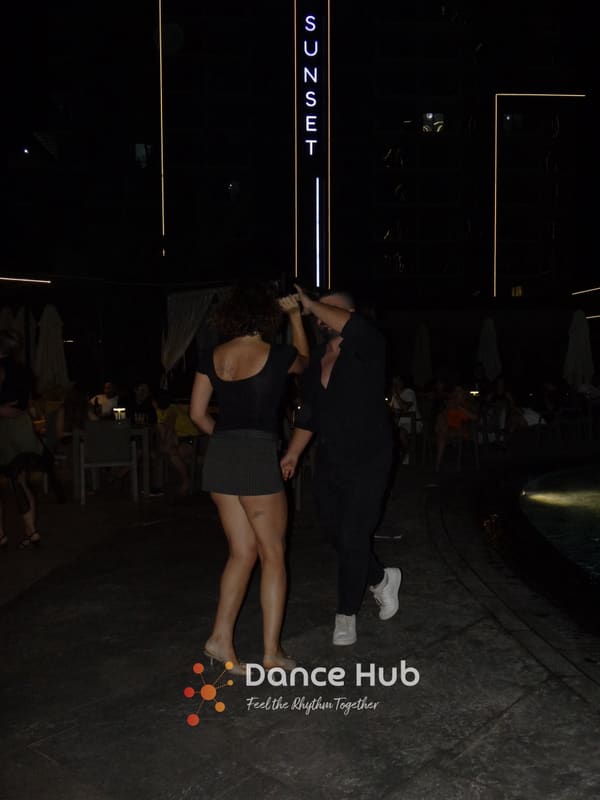 DANCEHUB-002461.jpg