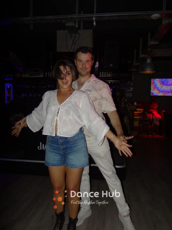 DANCEHUB-001258.jpg