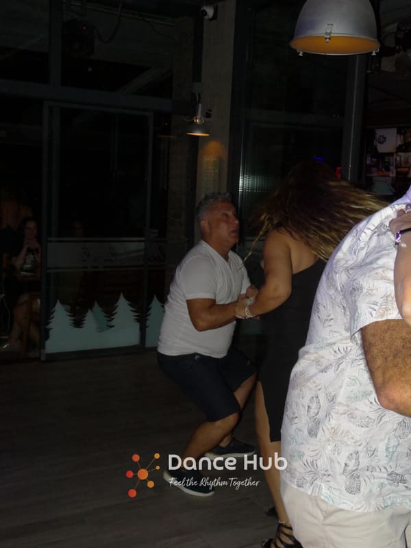 DANCEHUB-003959.jpg