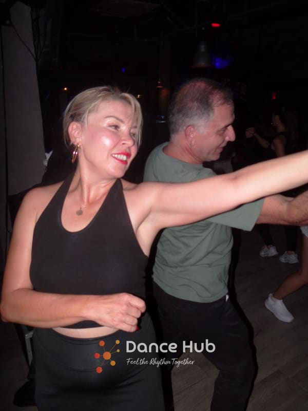DANCEHUB-003999.jpg