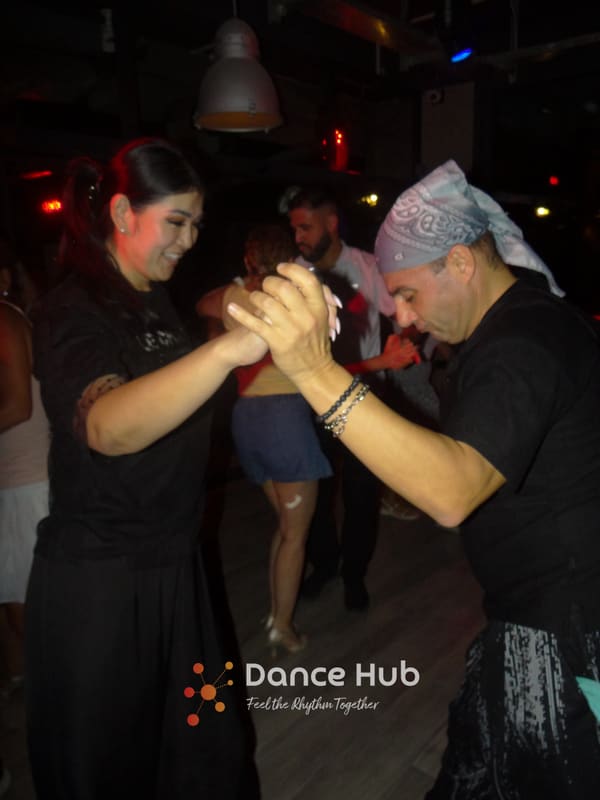 DANCEHUB-004000.jpg