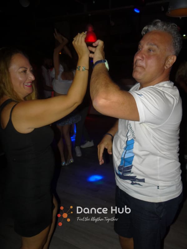 DANCEHUB-004006.jpg