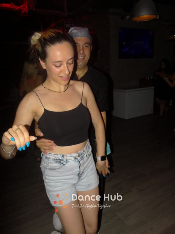 DANCEHUB-004019.jpg