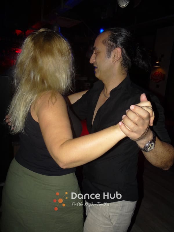 DANCEHUB-004020.jpg