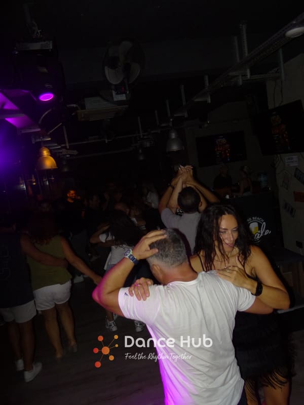 DANCEHUB-004027.jpg