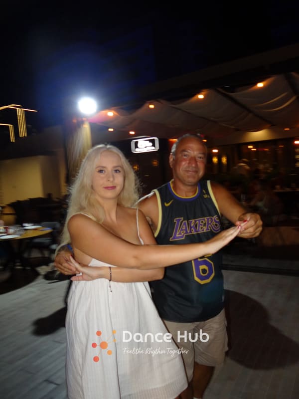 DANCEHUB-002513.jpg