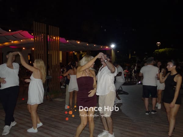 DANCEHUB-002525.jpg