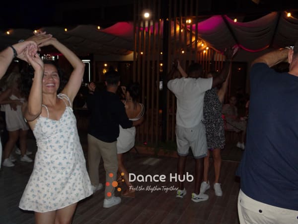 DANCEHUB-002531.jpg