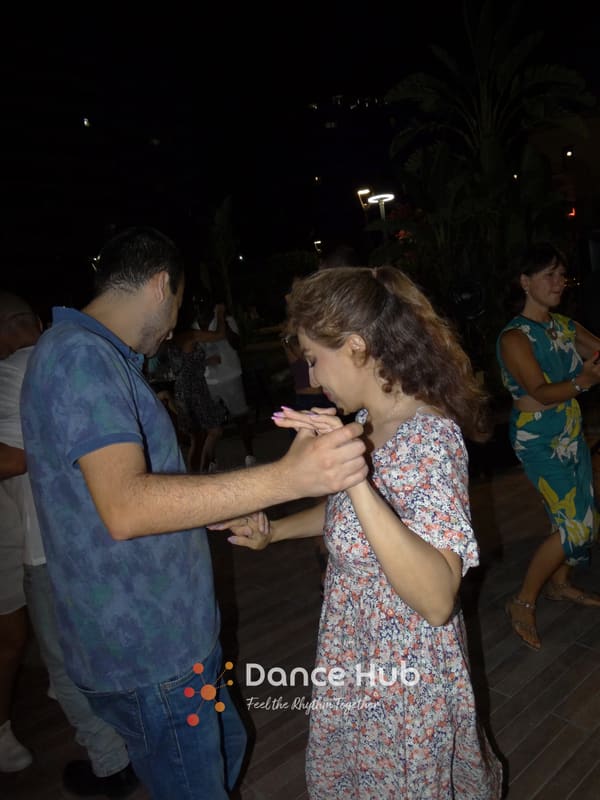 DANCEHUB-002550.jpg