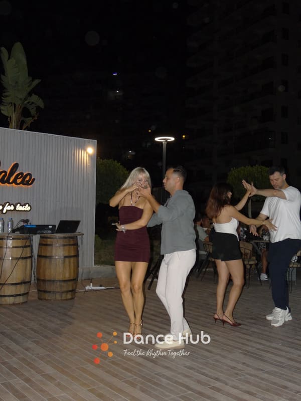 DANCEHUB-002570.jpg