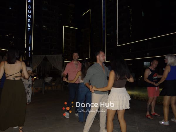 DANCEHUB-001285.jpg