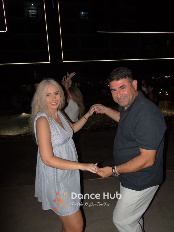 DANCEHUB-001316.jpg
