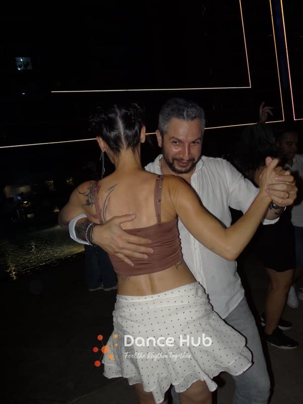 DANCEHUB-001324.jpg