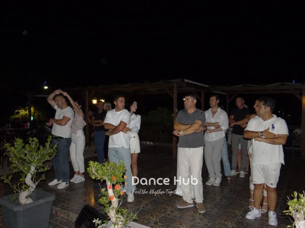 DANCEHUB-001174.jpg