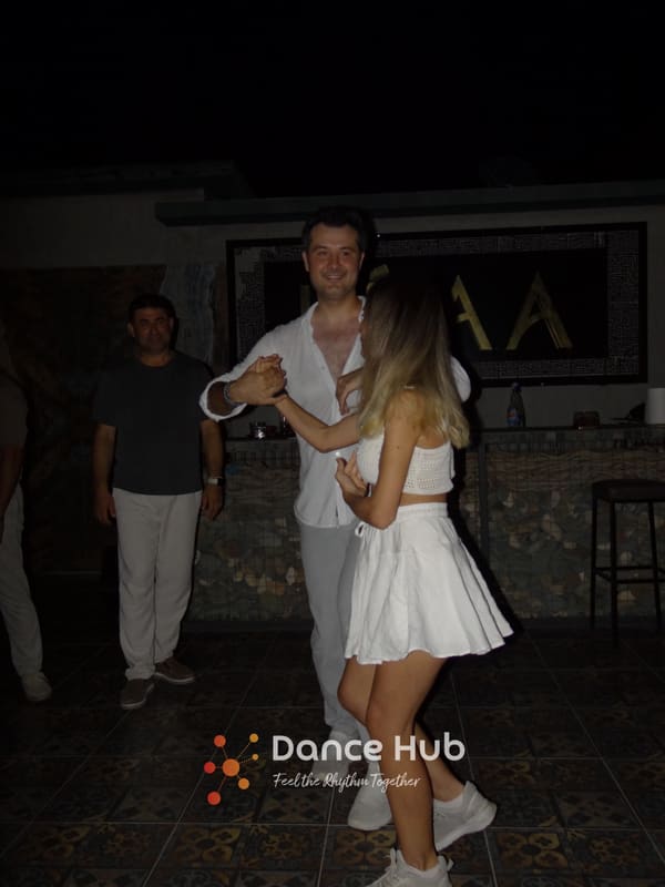 DANCEHUB-001223.jpg