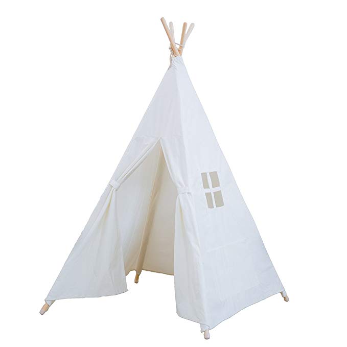 Teepee tienda interior con una ventana