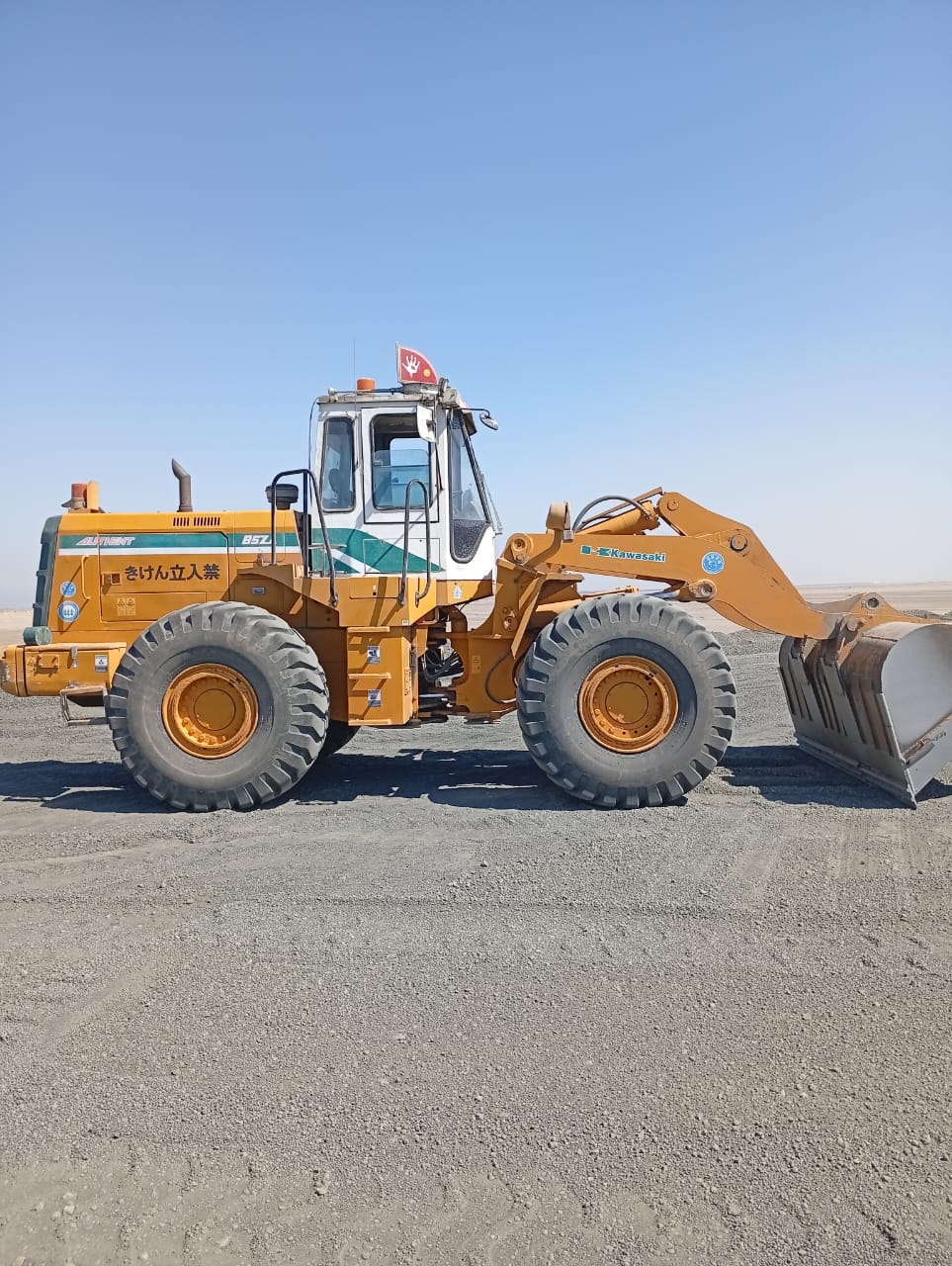 تأجير معدات ثقيله لوادر وحفارات