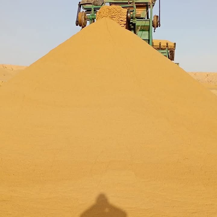 حافظ حسن مقاولات عامه والتوريدات المواد بناء Logo