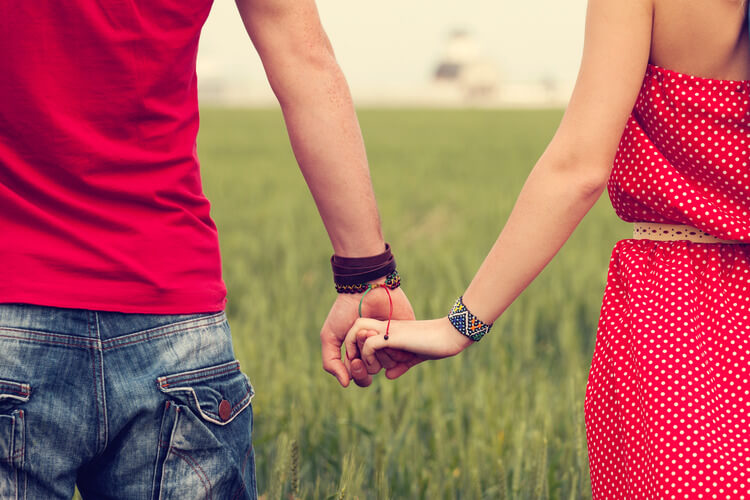 Navigating Love and Relationships through Zodiac Compatibility
