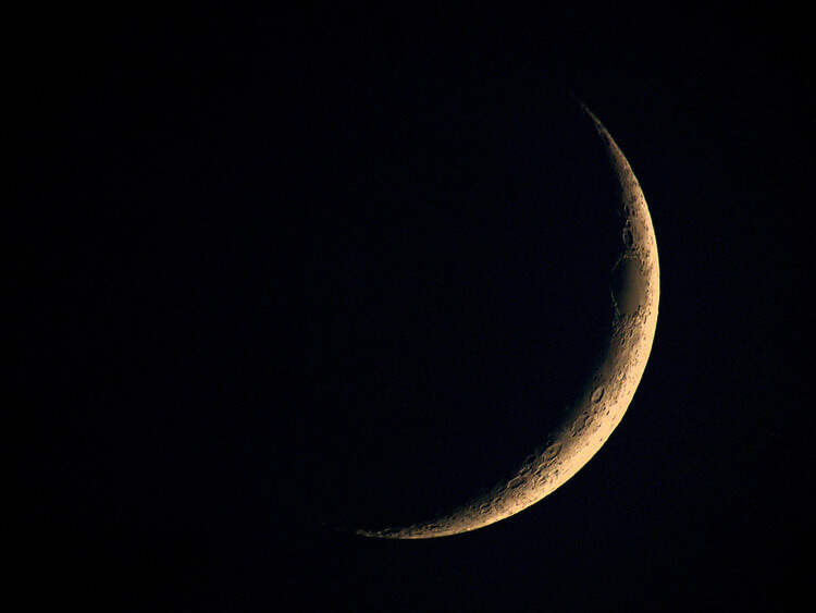 Celestial Rhythms: Harnessing Lunar Phases for Productivity
