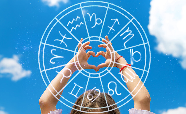 Zodiac Signs and Manifestation: Tailoring Your Intentions to the Stars