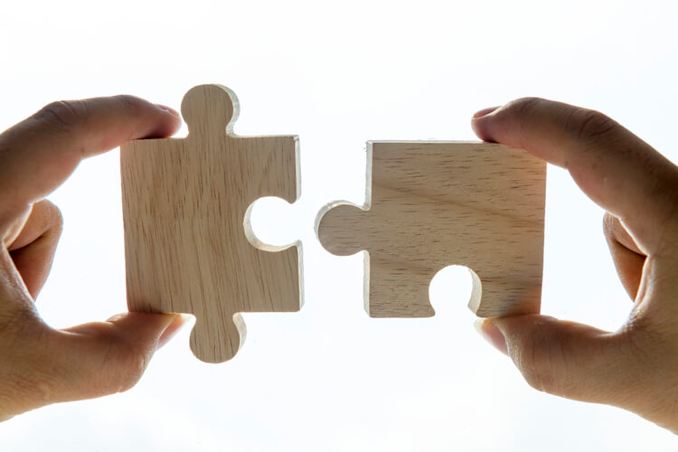 Celestial Compatibility Myths: Pairs That “Shouldn’t Work” but Actually Do