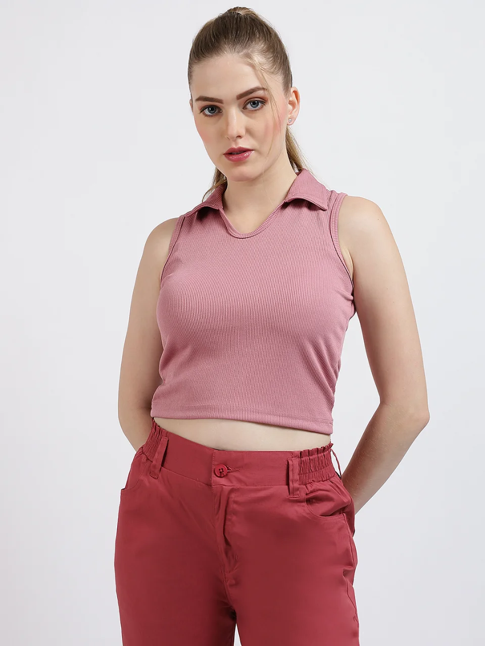 Women’s Sleeveless Ribbed Collared Crop Top