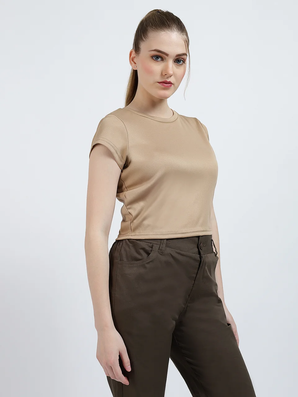 Women’s Short Sleeve Round Neck Crop Top - View 3