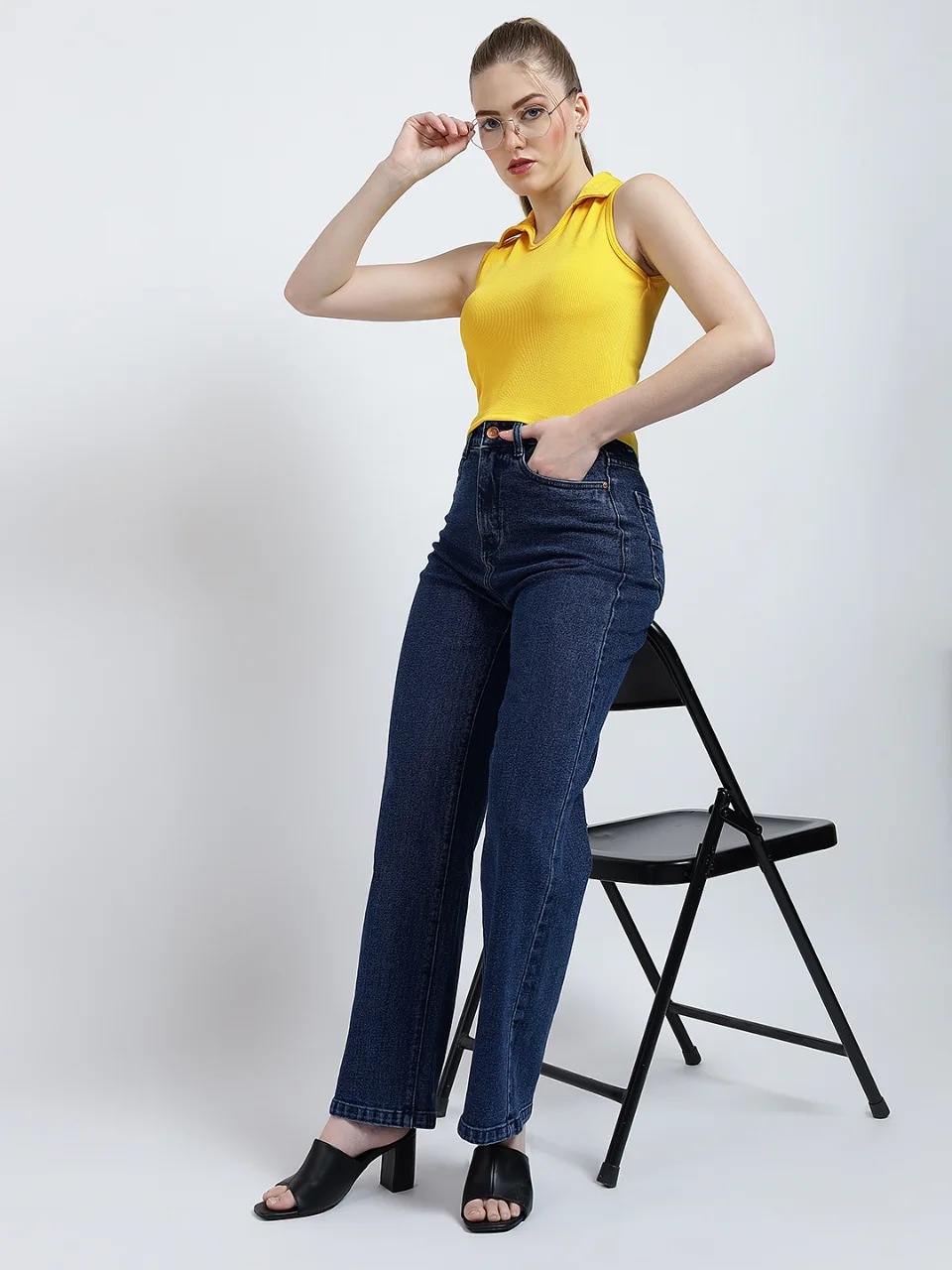 Women’s Sleeveless Collared Crop Top - View 5