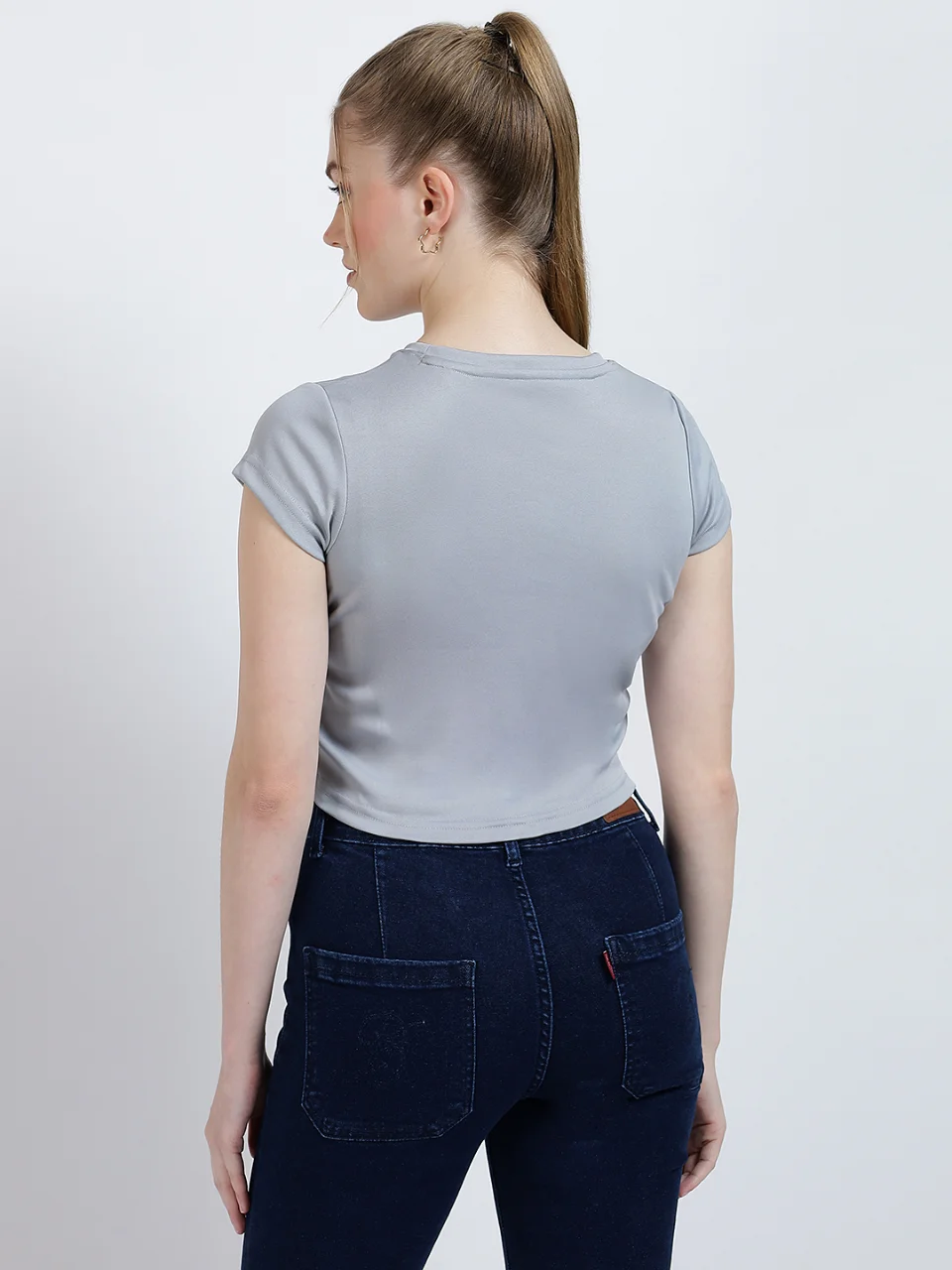 Women’s Short Sleeve Round Neck Crop Top - View 4