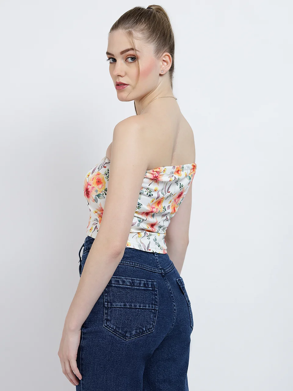Women Floral Printed Tube Top - View 4