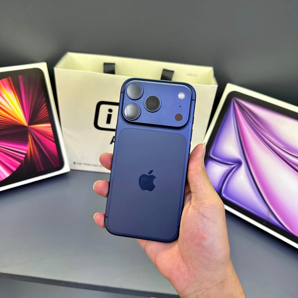 IPHONE 17PRO 256GB 1